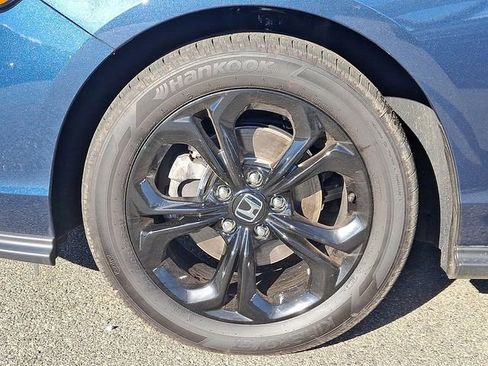Used 2025 Honda Accord SE image 8