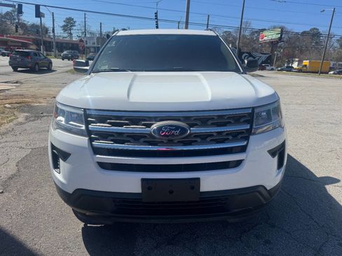 Used 2018 Ford Explorer FWD image 8