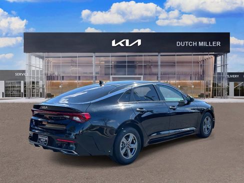 Used 2023 Kia K5 LXS image 7