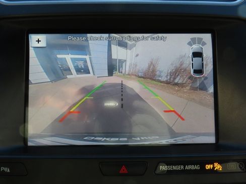 Used 2018 Ford Explorer XLT w/ Equipment Group 202A image 29