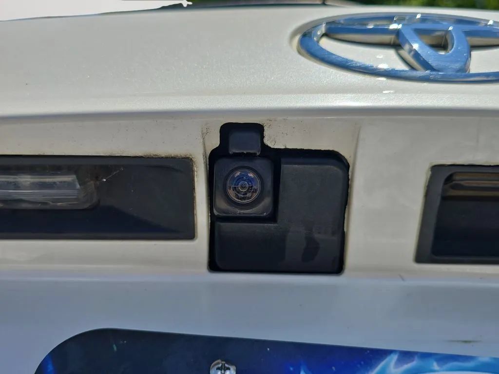 Used 2021 Toyota Highlander XSE AWD/4WD image 36