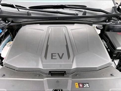 New 2026 Hyundai Ioniq 5 SEL RWD image 12