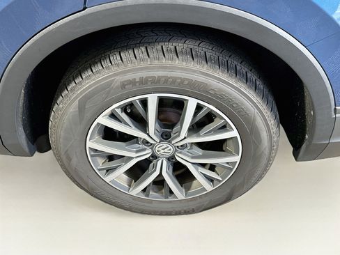 Used 2019 Volkswagen Tiguan S AWD/4WD image 11