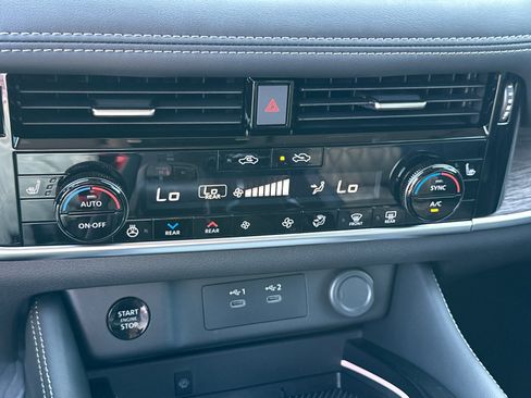 New 2026 Nissan Rogue Platinum w/ Platinum Premium Package image 33