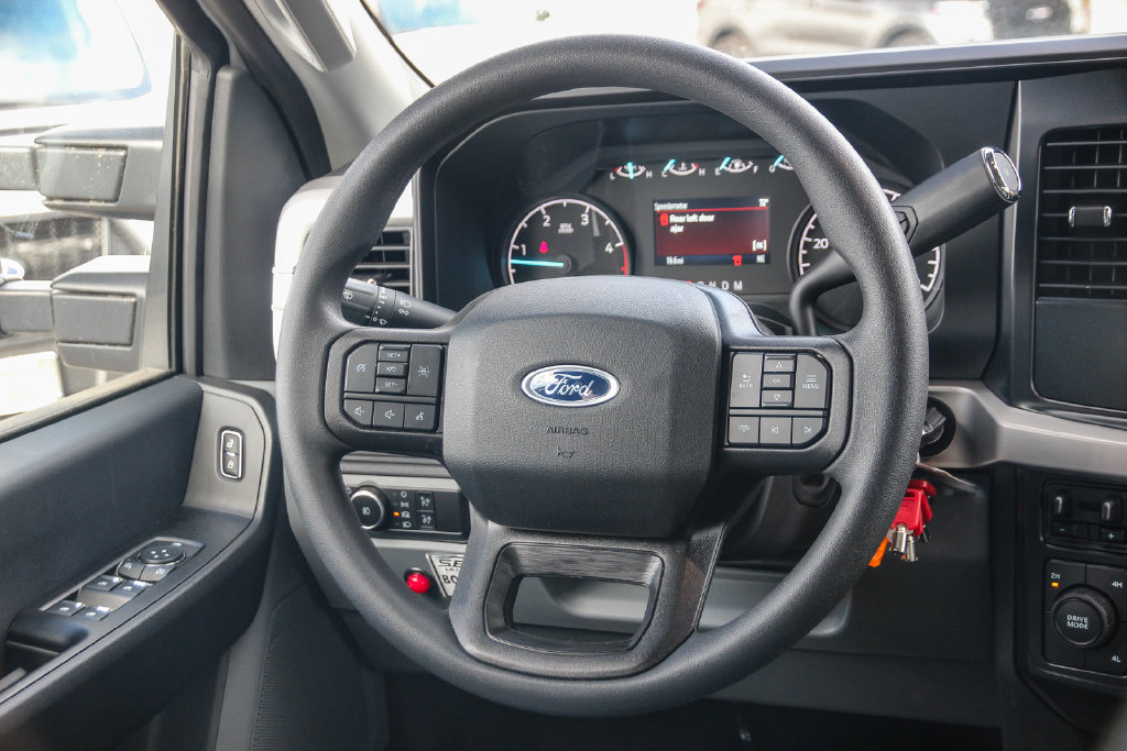 New 2026 Ford F550 4x4 Crew Cab Super Duty image 17