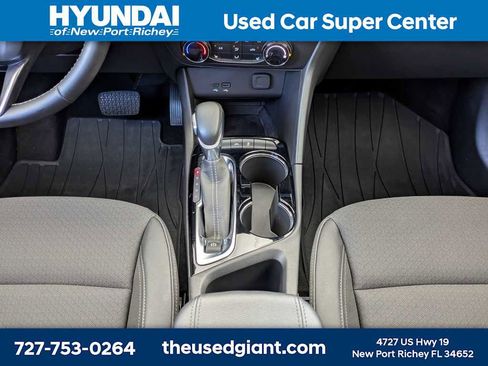 Used 2025 Buick Encore GX Preferred w/ Comfort Package FWD image 20