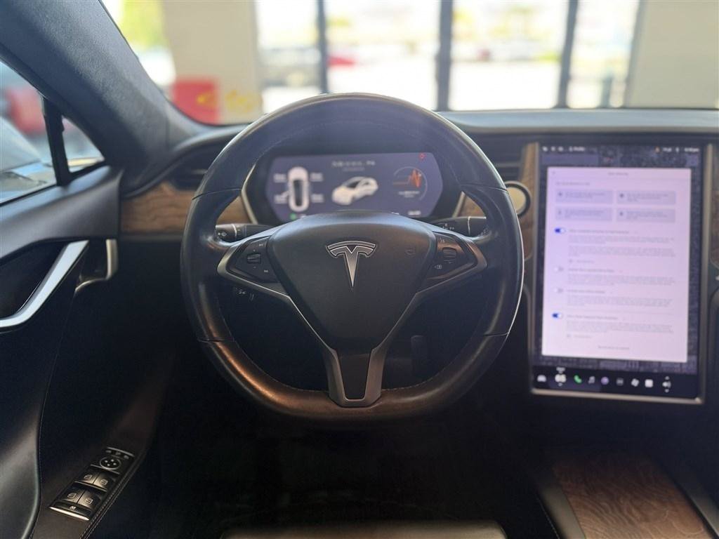 Used 2020 Tesla Model S AWD image 17