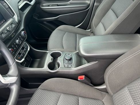 Certified 2022 GMC Terrain SLE FWD image 30