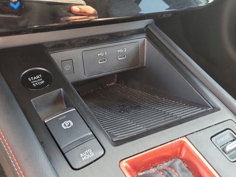 Used 2025 Nissan Kicks SR FWD image 22