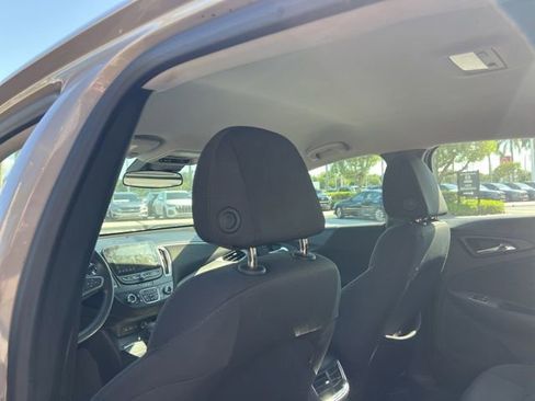Used 2023 Chevrolet Malibu LT FWD image 21