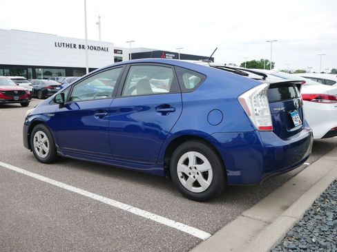 Used 2010 Toyota Prius Three FWD image 4