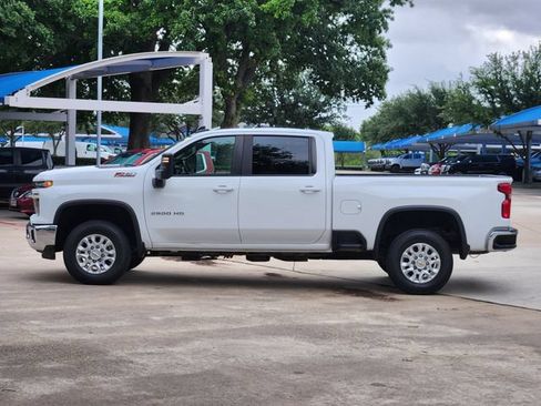 Used 2024 Chevrolet Silverado 2500 LT AWD/4WD image 13