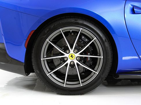 Certified 2022 Ferrari 812 GTS RWD image 60