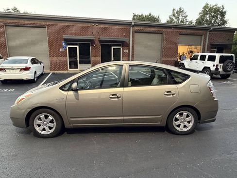 Used 2006 Toyota Prius FWD image 3