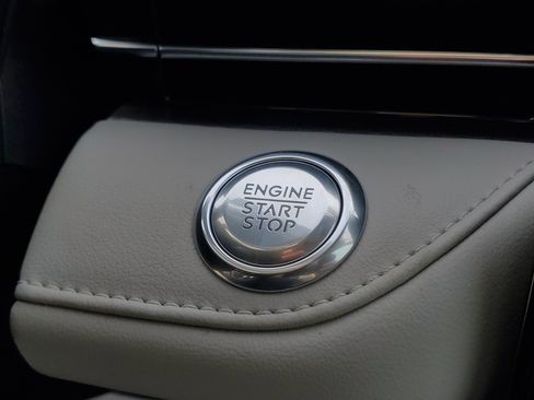 New 2026 Lincoln Nautilus Premier w/ Equipment Group 102A image 20