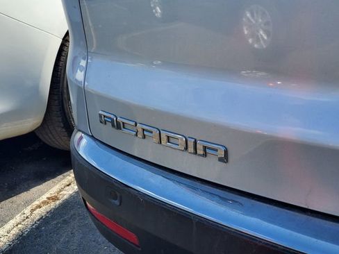 Used 2012 GMC Acadia SLE image 5