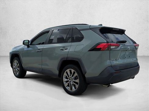 Certified 2019 Toyota RAV4 XLE Premium w/ Cold Weather Package FWD image 8
