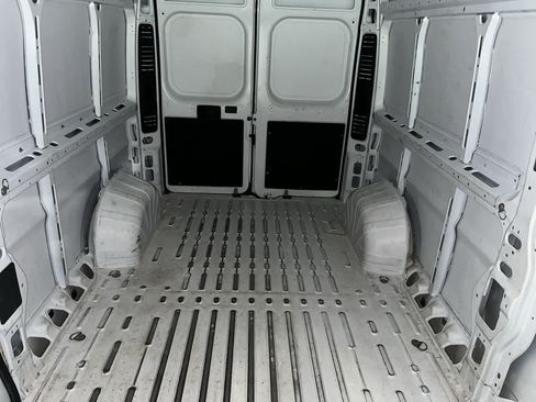 Used 2023 RAM ProMaster 2500 FWD image 25