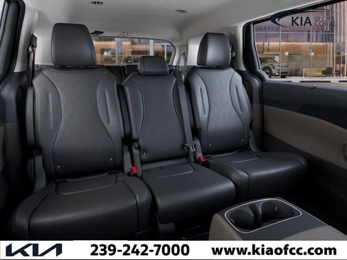 New 2026 Kia Carnival EX image 16