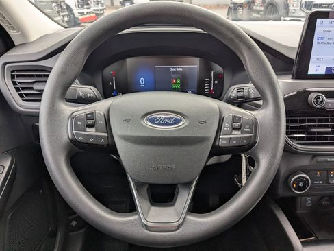 Used 2023 Ford Escape Base image 17