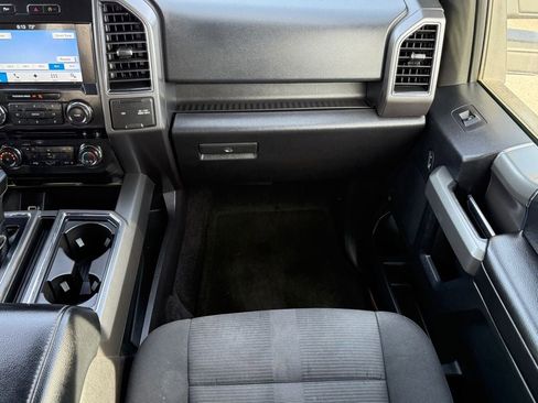 Used 2017 Ford F150 XLT w/ Equipment Group 302A Luxury AWD/4WD image 15