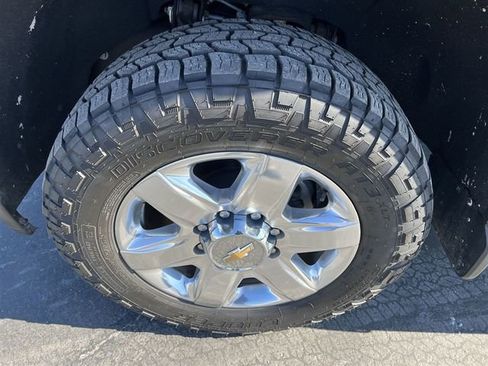 Certified 2021 Chevrolet Silverado 2500 LTZ w/ LTZ Premium Package AWD/4WD image 20