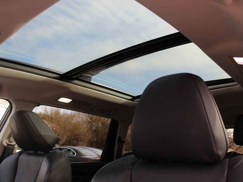 Used 2020 Subaru Ascent Limited w/ Technology Package image 26