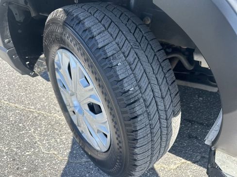 Used 2023 Ford Transit 250 Low Roof w/ Exterior Upgrade Package image 26