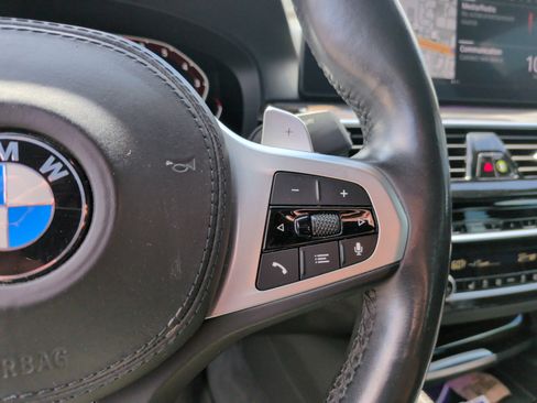 Used 2021 BMW 540i w/ M Sport Package RWD image 19