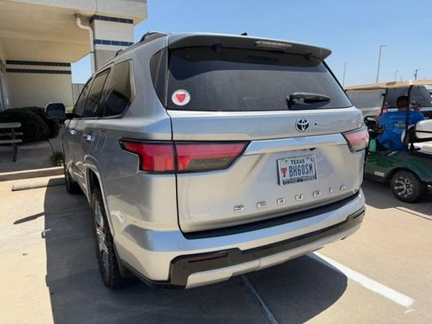 Used 2023 Toyota Sequoia Capstone AWD/4WD image 3