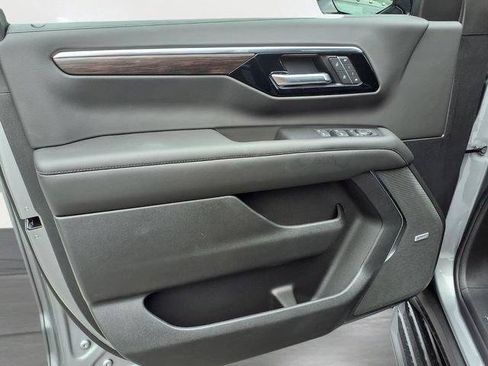 New 2026 Chevrolet Tahoe LT w/ Comfort Package AWD/4WD image 16