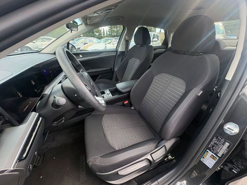 Used 2025 Kia K5 LXS image 31