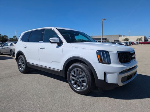New 2025 Kia Telluride LX image 2