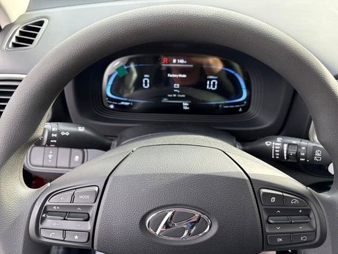 New 2026 Hyundai Venue SE FWD image 10