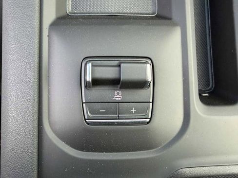 New 2026 GMC Sierra 2500 AT4 w/ AT4 Premium Plus Package image 10