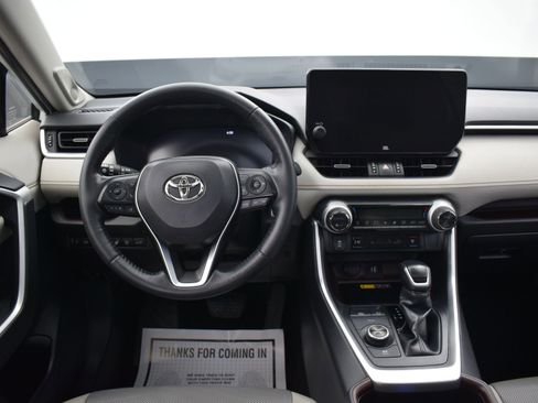 Used 2024 Toyota RAV4 Limited w/ Advanced Technology Package image 18