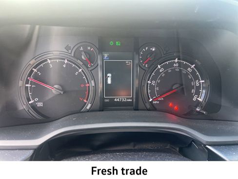 Used 2022 Toyota 4Runner SR5 Premium w/ Moonroof Package image 14