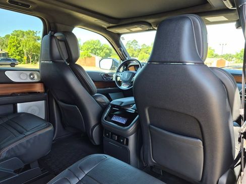 Used 2023 Lincoln Navigator Black Label AWD/4WD image 47