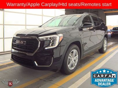 Used 2024 GMC Terrain SLE w/ Driver Convenience Package