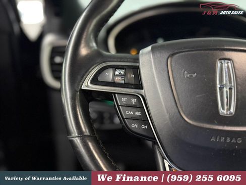 Used 2019 Lincoln Nautilus Reserve AWD/4WD image 25