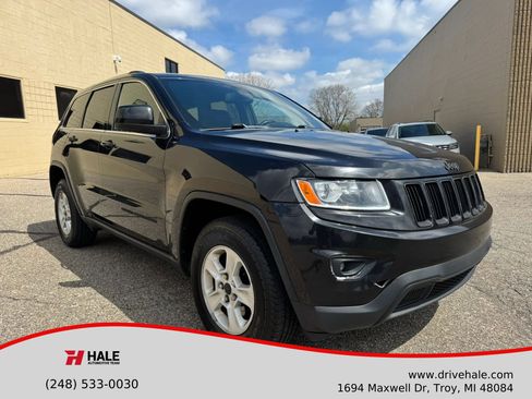 Used 2014 Jeep Grand Cherokee Laredo w/ Quick Order Package 23E AWD/4WD image 1