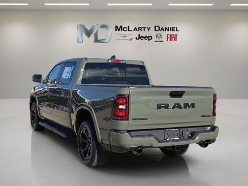 New 2026 RAM 1500 4x4 Crew Cab image 4