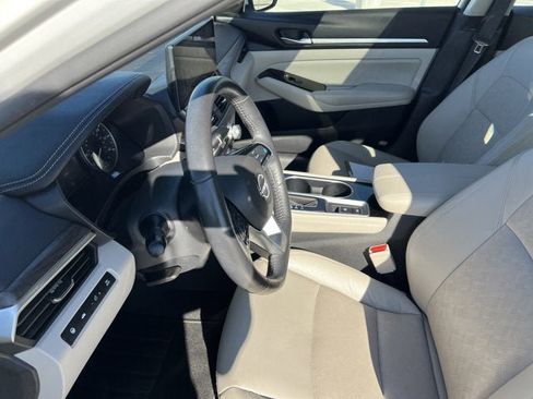 Certified 2024 Nissan Altima 2.5 SL image 16