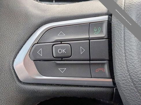 Used 2024 Jeep Compass Latitude w/ Altitude Special Edition image 21