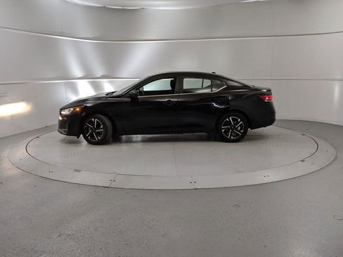 Used 2024 Nissan Sentra SV image 5