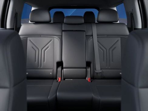 New 2026 Hyundai Santa Fe XRT image 12