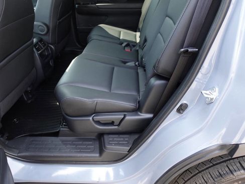 Used 2023 Honda Passport EX-L image 24