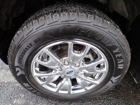 Used 2022 Ford Ranger Lariat w/ Equipment Group 501A High image 11