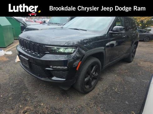 Used 2023 Jeep Grand Cherokee Limited w/ Luxury Tech Group II image 1