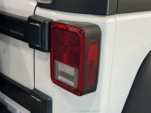 Used 2014 Jeep Wrangler Unlimited Sport w/ Quick Order Package 24S image 38